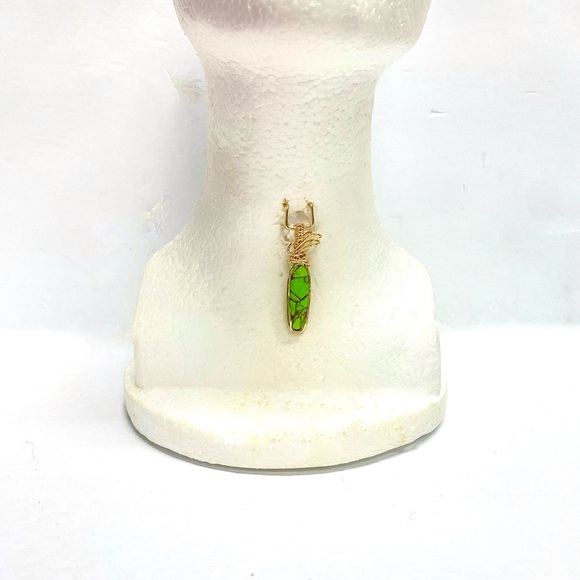 HANDCRAFTED Maverick Composite Cabochon Hand Wrapped Gold Plate Pendant Jewelry - Picture 2 of 10